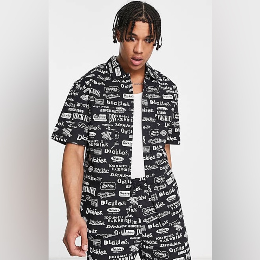 100 Dickies Design Short Sleeve button up Shirt